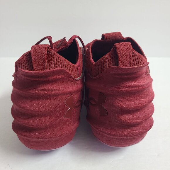 NEW Under Armour Blur 2 MC Football Cleats 3027978-602 Size 14 Burgundy